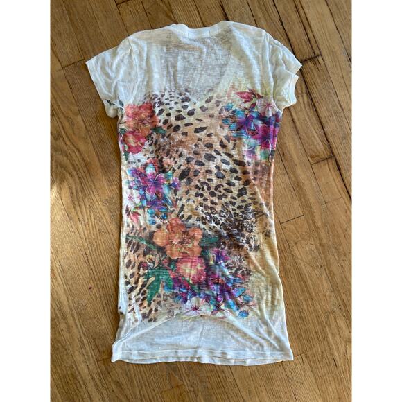 HIP Happening in the Present Y2K Long T Shirt Vibrant Motifs Womens Size M - Picture 5 of 5